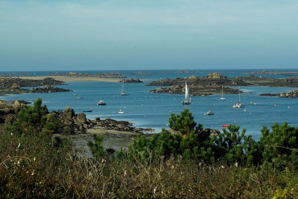 Un échantillon des vacances d'été, en ce week-end de Pentecôte aux Iles Chausey...