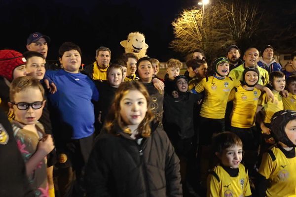 Jeunes licenciés du COC La Couronne Rugby