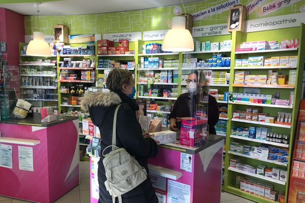 Vaccination : les injections ont déjà commencé dans 20 pharmacies en Bretagne.