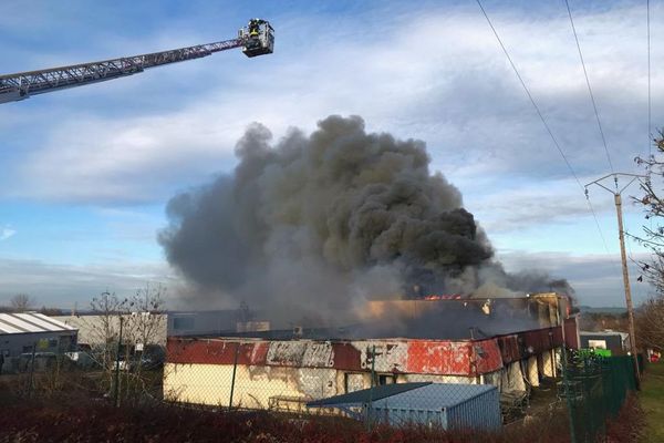 L'atelier de la chocolaterie Gillotte à Norges-la-Ville largement détruit par l'incendie