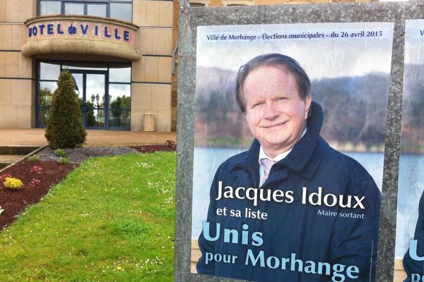 Jacques Idoux a été élu maire de Morhange le 26 avril 2015.