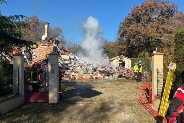 Il ne reste qu'un tas de ruine de l'habitation à  Meauzac.