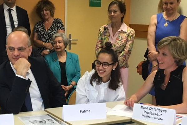 Le ministre s'est rendu ce matin dans un collège des Hauts de Rouen pour parler de laïcité.