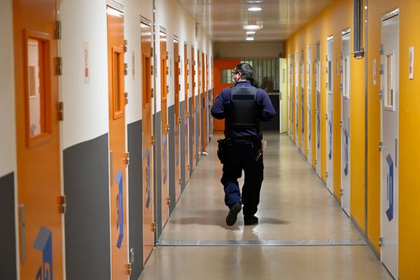 Un homme est mort à la prison des Baumettes à Marseille après avoir été "attaqué par son codétenu dans leur cellule mercredi en début de soirée.