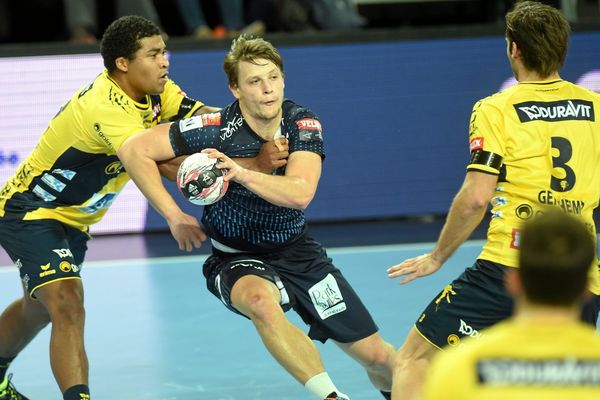 Le Slovène Jure Dolenec lors du match Montpellier-RN Löwen, dimanche 15 novembre.