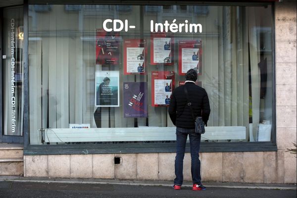 Façade d'une agence d'interim