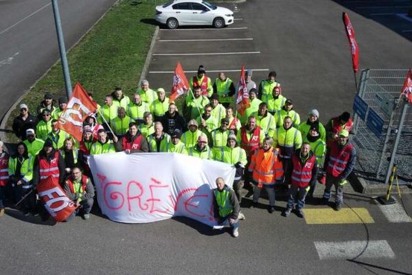 La Côte, Haute-Saône : les salariés de Knauf ont cessé le travail mercredi 6 mars, 5 heures