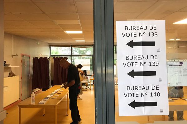 Le Tarn-et-Garonne est entièrement détenu par la gauche. Les députées sortantes se représentent toutes les deux.