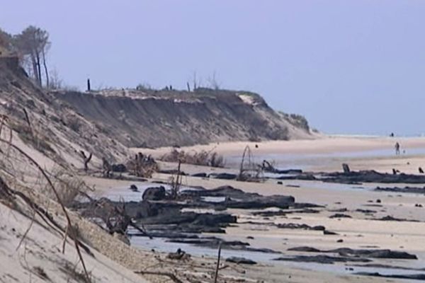 L'érosion de la dune sur la plage du Petit Nice aujourd'hui. 