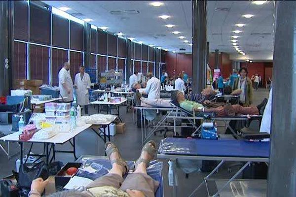 Toute la journée du 14 juin 2016, le stade Marcel Michelin accueille les donneurs de sang à Clermont-Ferrand.