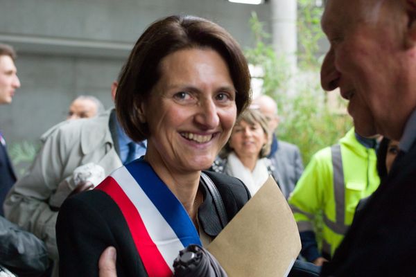  Montbeliard (Doubs, Franche-Comte) le 5 avril 2014 - Election du nouveau maire de la ville. Marie-Noelle Biguinet (UMP), succède a Jacques Helias (PS) et devient la premiere femme maire d'une grande ville de Franche-Comte.