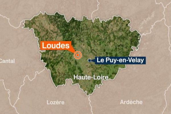 Une jeune femme de 25 ans a perdu le contrôle de son véhicule, mardi 10 octobre, peu avant 14H30, sur la commune de Loudes, en Haute-Loire. Elle a été transportée en urgence absolue à l’hôpital du Puy-en-Velay.