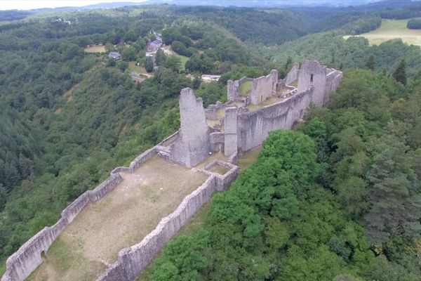 Le château de Ventadour a rouvert ses portes aux visiteurs.