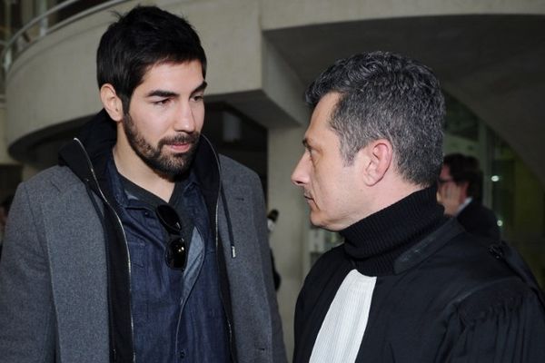 Montpellier - Nikola Karabatic et son avocat Mickael Corbier au palais de justice - 29 janvier 2013.