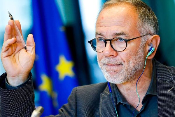 Eric Andrieu quitte le parlement européen