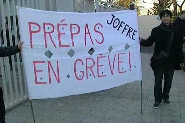 Montpellier - Les professeurs des classes préparatoires sont fortement opposés à la réforme prévue par Vincent Peillon - 9 décembre 2013.