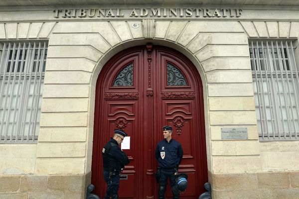 Le tribunal administratif de Nantes.