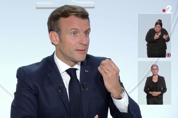 Emmanuel Macron lors de son interview mercredi 14 octobre 2020.