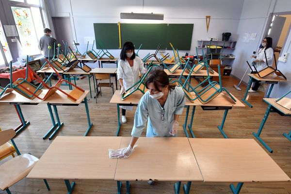 Le nettoyage d'une école de Tarbes - Photo d'illustration