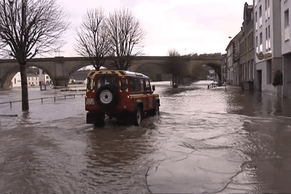 Une voiture de pompier à Chateaulin