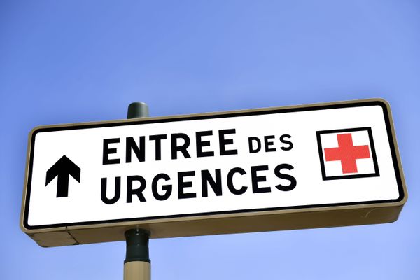 Face au manque de médecins, le centre hospitalier Ariège Couserans doit régfulièrement fermer ses services pendant plusieurs jours.