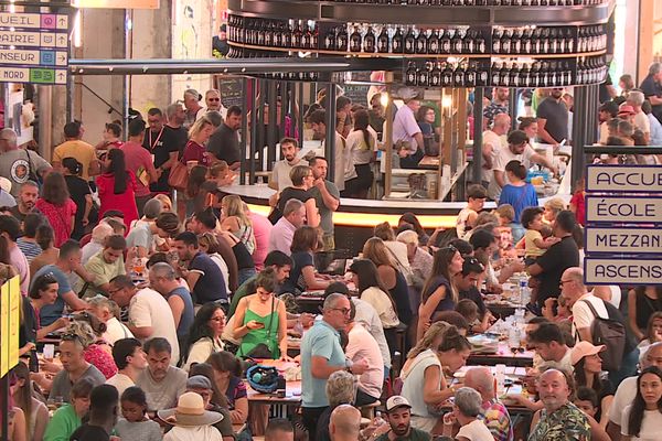 La halle de la Cartoucherie a fait le plein pour son week-end d'ouverture au public.