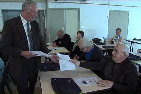 70 conducteurs de plus de 65 ans ont participé ce jeudi à la demi-finale du concours "Les seniors roulent cool" à Mortrée