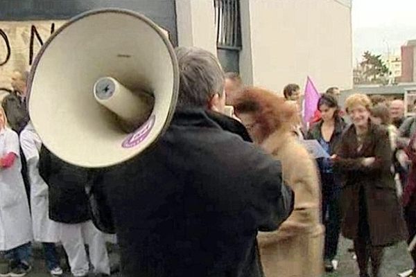 L'inauguration de la nouvelle unité de soins pour les patients de la prison du Havre est loin de faire l'unanimité.