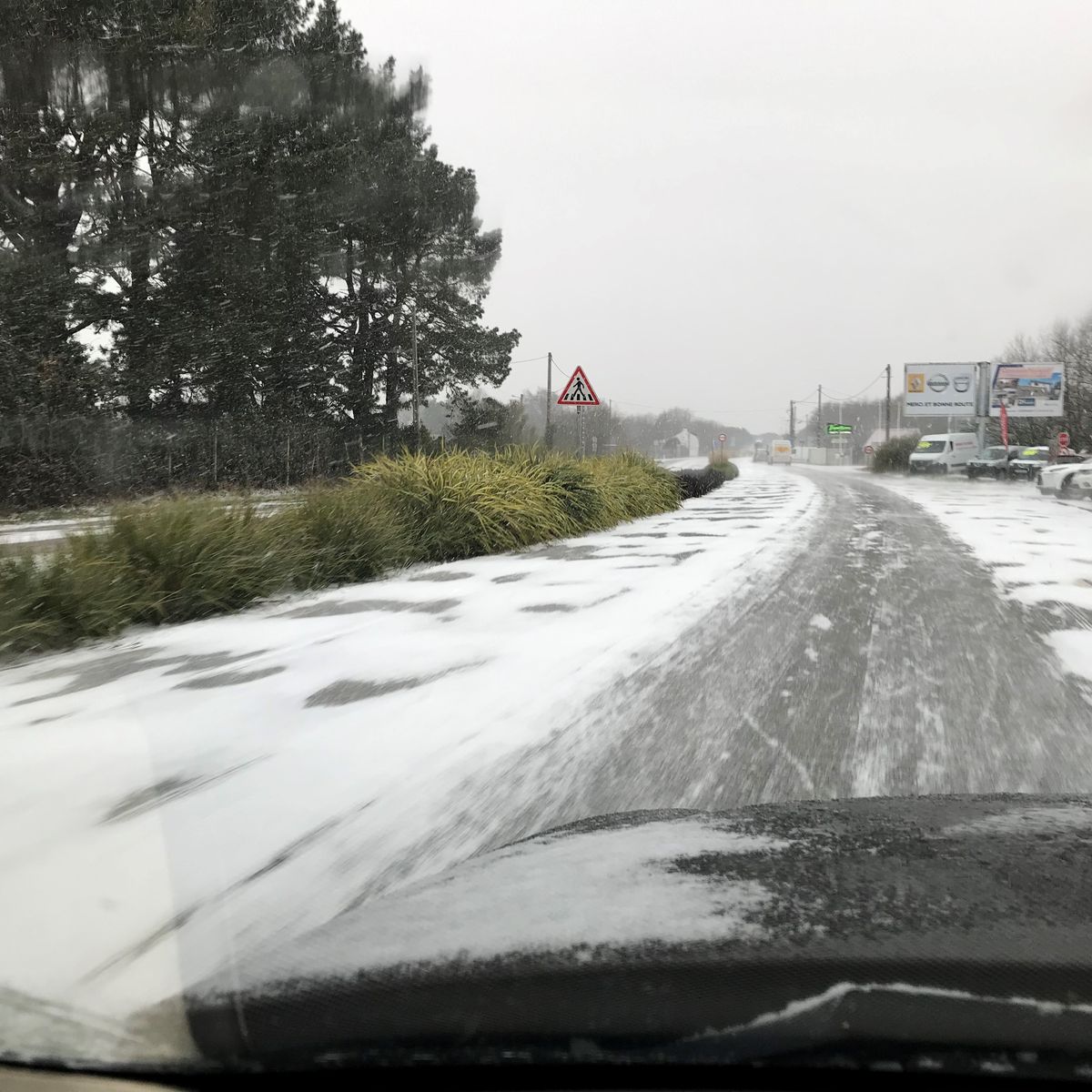 Grand Froid Et Verglas Vigilance Rouge Levee En Vendee Le Trafic Revient Progressivement A La Normale