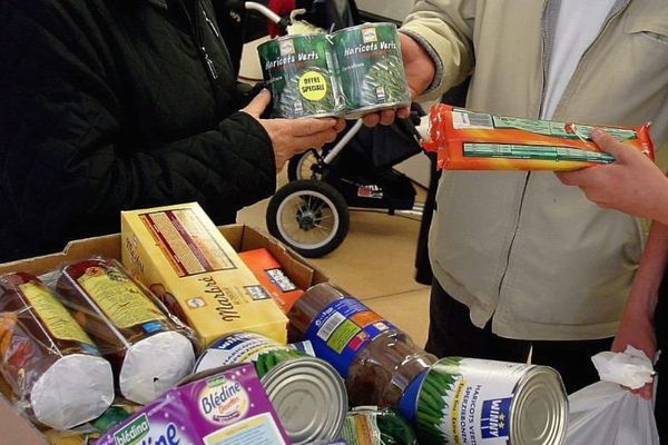 La collecte de la Banque Alimentaire a lieu dans les grandes et moyennes surfaces vendredi 28 novembre et samedi 29 novembre.