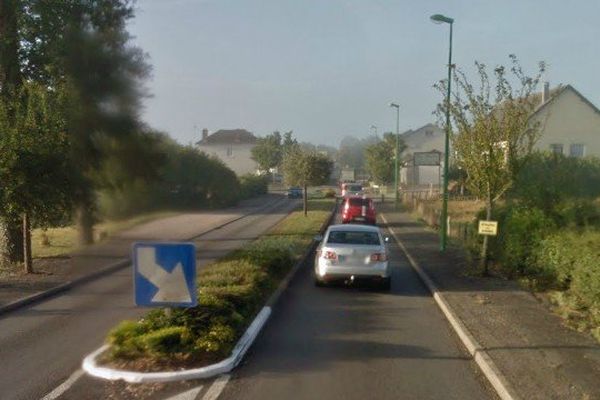 L'accident a eu lieu à Saint-Maurice-les-Brousses alors que le motard circulait dans le sens Limoges Saint-Yrieix-la-Perche 