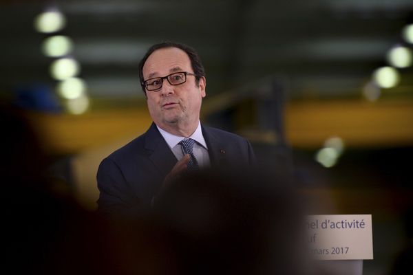 François Hollande lors d'un déplacement le 14 mars 2017. 