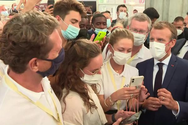 Le président Emmanuel Macron en visite au 20e Sirha de Lyon - 27/9/21 - Le chef de l'Etat était très attendu ce lundi matin