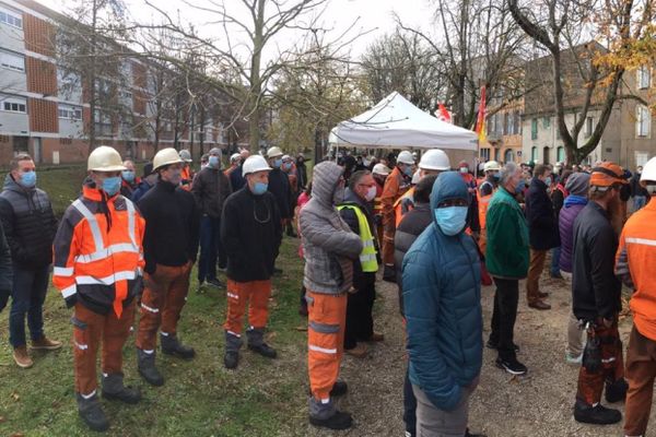 Plan de restructuration, chez Aubert et Duval : rassemblement des salariés à Pamiers en Ariège, mercredi 9 décembre