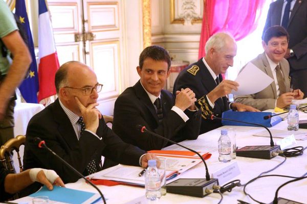 29/05/15 - Visite ministérielle à Marseille en présence de Manuel Valls, Premier ministre