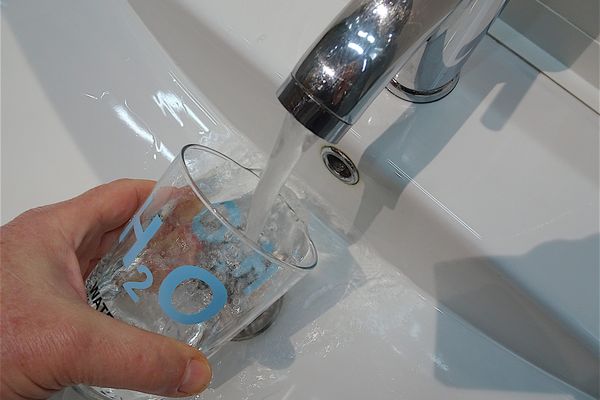 L'eau du robinet est impropre à la consommation et à la cuisine