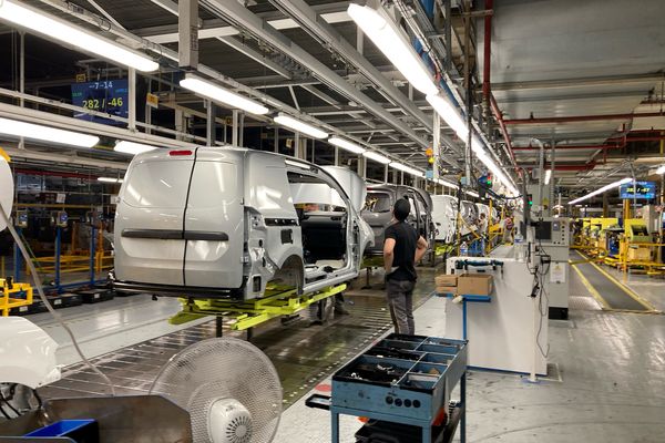 L'usine MCA recrute 300 CDD actuellement à Maiubeuge