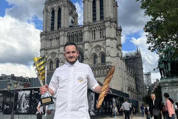 Nicolas Ledoux, boulanger à Citers (Haute-Saône) a remporté le prix de la meilleure baguette tradition française.