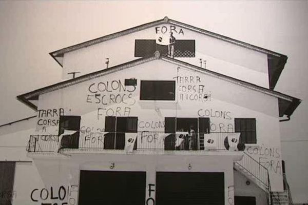 La cave Depeille à Aléria, lors de son occupation en 1975