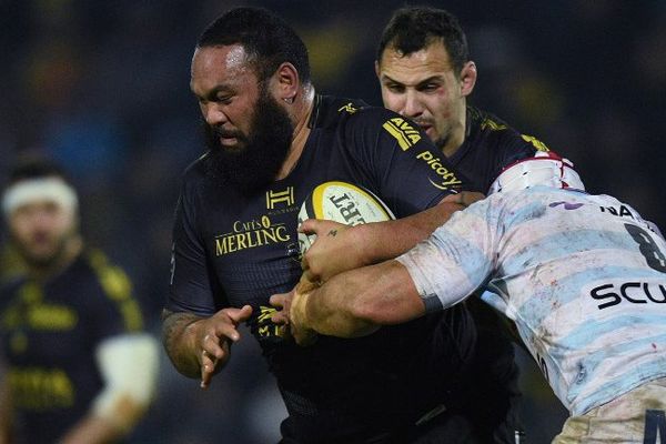 Uini Atonio pendant la rencontre Stade Rochelais/Racing 92 le 3 décembre 2016 au Stade Deflandre