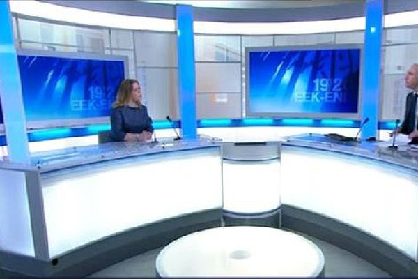 Isabelle Petitjean sur le plateau du 19/20 Lorraine répond aux questions de Régis Gaudu.