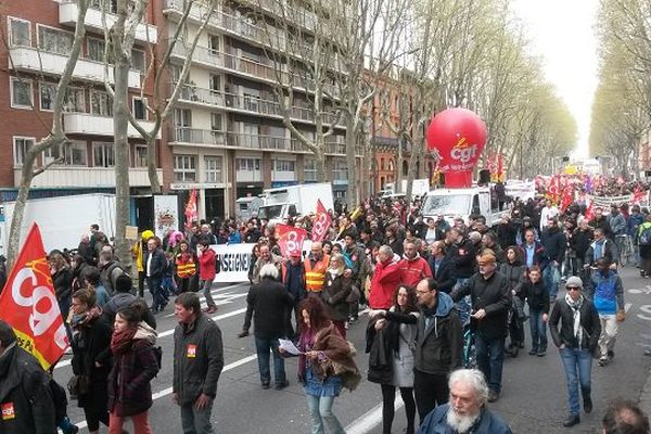 Le départ du cortège toulousain