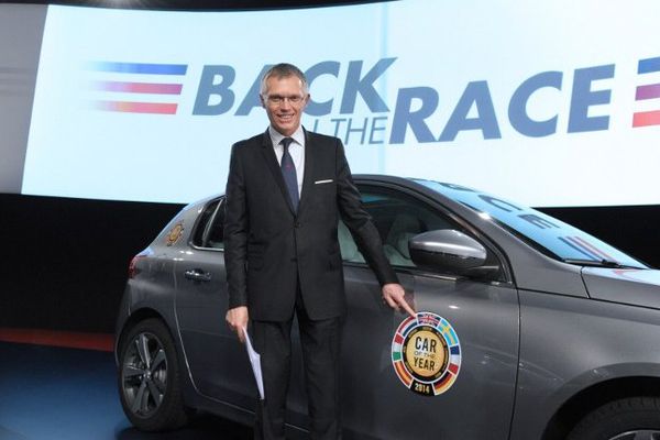 Carlos Tavares lors du lancement du plan "Back in the race" le 14 avril 2014