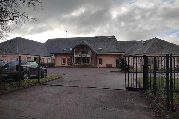 Le foyer "Grand Lieu" à Epaignes (Eure) a ouvert en 2000.