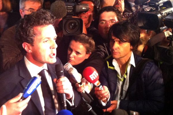 Christophe Béchu face à la presse