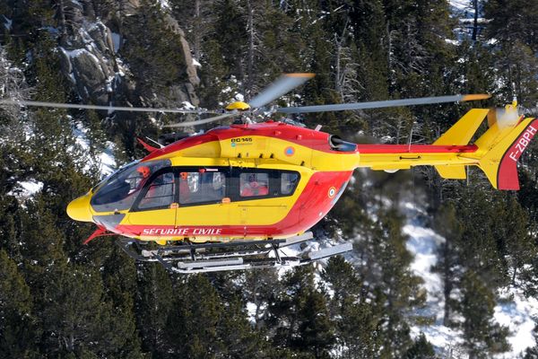 Un skieur est décèdé après une chute sur les hauteurs de Formiguères, dans les Pyrénées-orientales. 