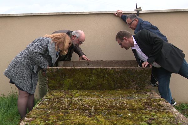 Depuis l’automne, la pluie a rechargé les étendues d’eau. Pourtant, le secteur de la Dombes est toujours en alerte sécheresse renforcée. C’est sous terre que les problèmes persistent.