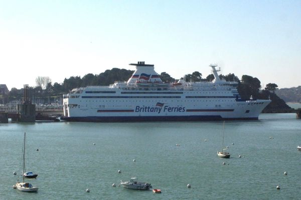 Les passagers du navire Le Bretagne n'ont pas pu débarquer