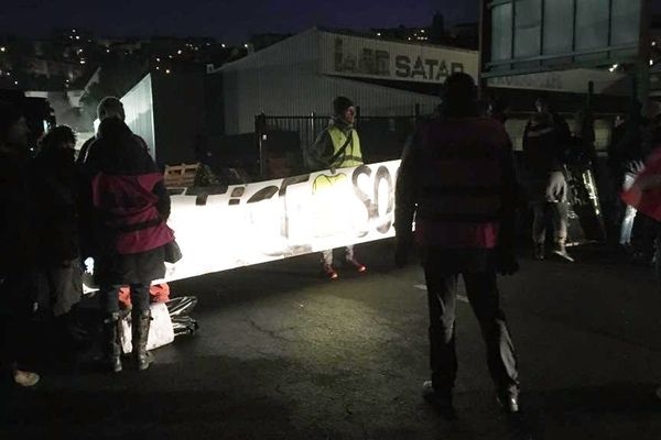 Blocage du dépôt de bus de Rodez 