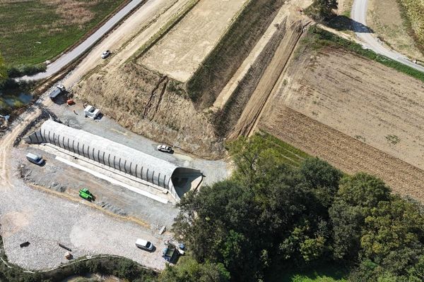 Le démantèlement du pont a démarré ce mardi 24 septembre 2024 Cambon-Lès-Lavaur (81).